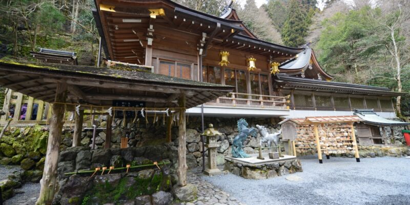 Kifune-Shrine-Main-Shrine.jpg
